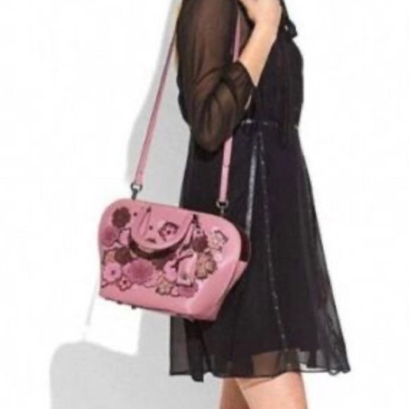 🌸COACH DAKOTAH SATCHEL TEA ROSE in DUSTY ROSE - Picture 3 of 16